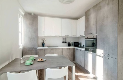 Carate Urio Apartment | La Vista del Lago - My Home In Como