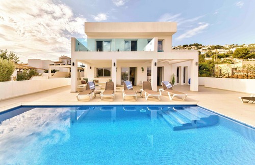 Benimeit Villa | La Vista - Modern luxury villa for 12 guests with heated pool