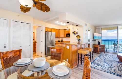 Kahana Resort | LABOR DAY SAVINGS!-12th floor PENTHOUSE OCEANFRONT near Kaanapali Beach AC
