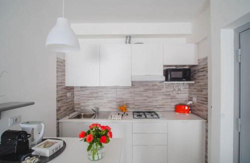 Quartiere XXIV Don Bosco Apartment | Lady Butterfly - Metro A Lucio Sestio
