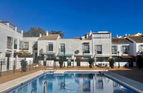 Arroyo de la Miel Apartment | LaFrenchTouch - Céntrico con piscina junto al tren