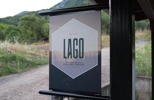 Vitoumas Apartment | LaGo Village House