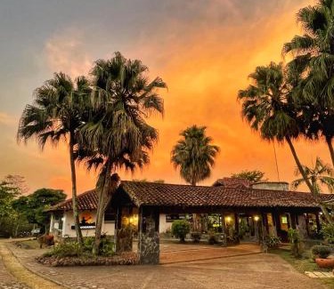 Jamundi Hotel | LAGOGRANDE HOTEL