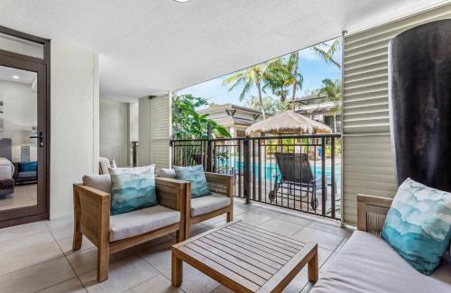 Port Douglas Apartment | Lagoon Breeze Swim-out Temple Resort Stay