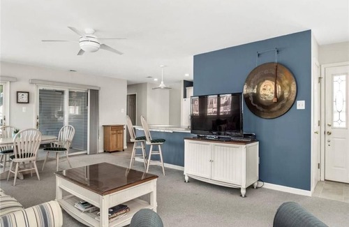 High Bar Harbor House | LAGOON FRONT 4 BEDROOM HOME!