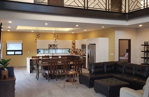 Laguna Shores House | Laguna Shore Thing, modern beach house w/private pool, resort, sleeps 20