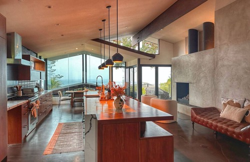 South Laguna House | LagunaBeach Best Kept Secret | Complete Ocean View