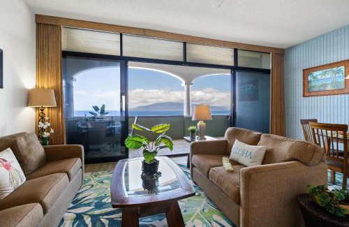 Historic Lahaina Front Street House | Lahaina Shores PH1 · LS PH1 Oceanfront Penthouse Condo w Panoram