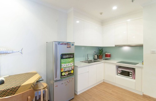 Hoang Mai Apartment | LaHanoi - Park Hill Apartment with Balcony (Times City)
