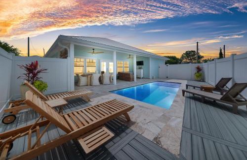 Laguna Beach Estates House | Laid Back In Laguna - Pet Friendly, Private Pool