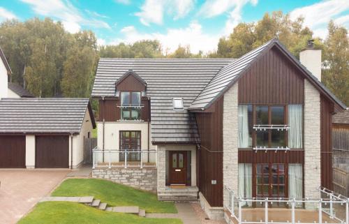 Aviemore House | Lairig Ghru Lodge
