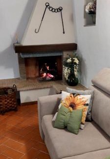 Lajatico Apartment | Lajatico Rentals - Casa di Alice nel Borgo