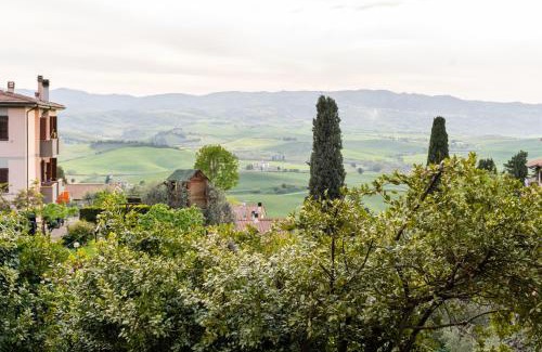 Lajatico Apartment | Lajatico Rentals - Casa di Alice nel Borgo