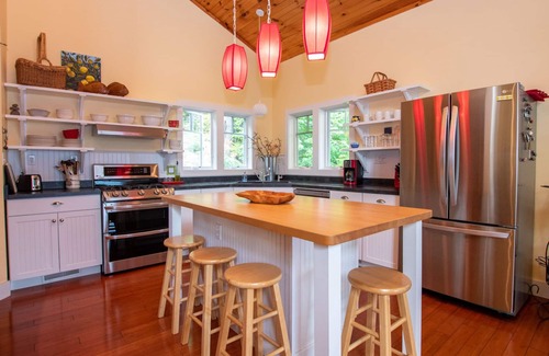 Naples House | Lake A Lot: "Charming and Modern - Canandaigua Lake Dream Home!"