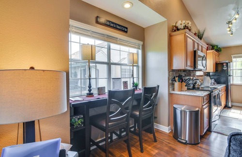 Indian Point Apartment | Lake Access & Pool: Branson Condo - 2 Mi to Marina