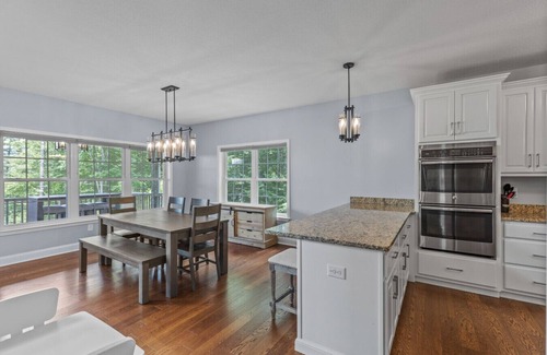 Cullowhee House | Lake access with mountain views!