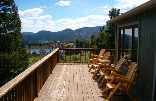 Estes Park House | Lake and Mountain view, Private, Convenient location, Hot tub, WIFI, Theater