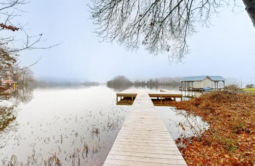 Mineral House | Lake Anna Treehouse