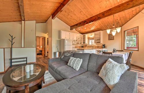Arrowhead Villas House | Lake Arrowhead Cabin with Deck and Stunning Mtn Views!