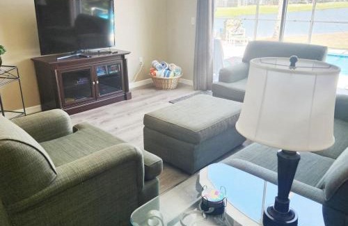 Lake Berkley House | Lake Berkley Home #213517
