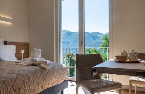 Brissago Apartment | Lake Blues