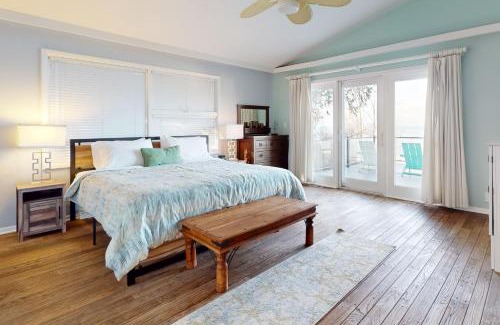 Michiana House | Lake Breeze
