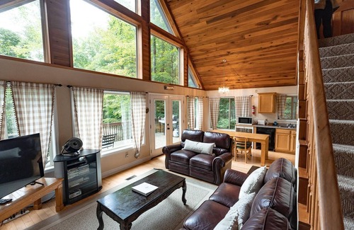 Rogers Cabin | Lake Cabin, Prime Location, Quiet Gated Community, Wi-Fi, Smart TV's, Swim, Fish