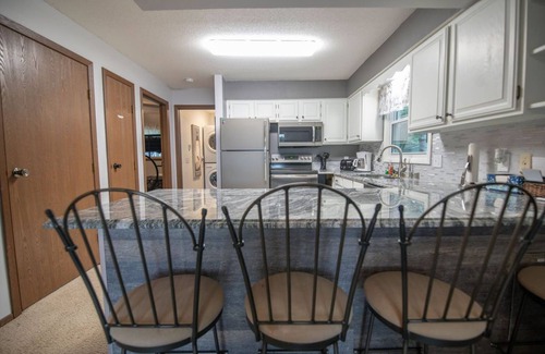Nekoosa House | LAKE CAMELOT HOME WITH PONTOON RENTAL, MINUTES FROM SAND VALLEY GOLF RESORT - PET FRIENDLY