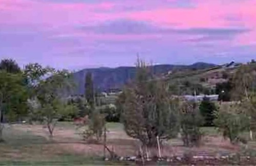 Manson Apartment | Lake Chelan/Manson Studio #2 w/ valley & mtn views