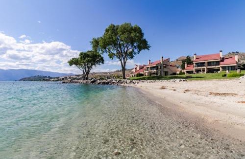 Chelan Apartment | Lake Chelan Shores: Lakeside Luxury #19-5