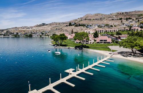 Chelan Apartment | Lake Chelan Shores Picture Perfect 11 to 6