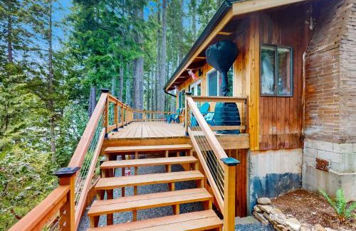 Hoodsport House | Lake Cushman Escape