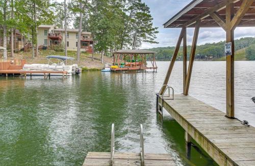 Hot Springs Village House | Lake Desoto Townhome Swim Dock, Pets Welcome!