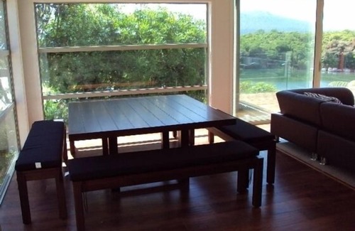 Lake Tarawera House | LAKE EDGE, JETTY. large modern house spectacularVIEW. Sky TV