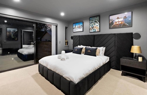 Lake Hayes House | Lake Erskine Retreat - The Ultimate Health & Wellbeing Retreat