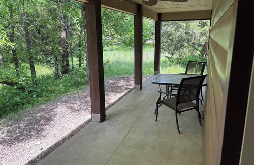 Frisco House | Lake Escape - 20 Person Bunkhouse