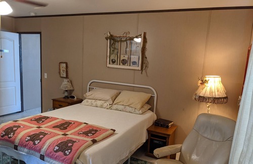 Quitman House | Lake Fork Wolf Meadow