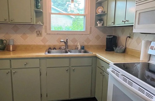 Cynthiana House | Lake front 3-bedroom house @ Rocky Fork Lake with Private Dock