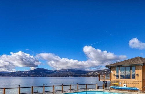Brockway House | Lake Front home with a view #65