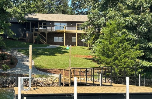 Seneca House | Lake Front Home with Dock "Lake Keowee Retreat"