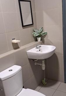 Cyberjaya Apartment | Lake front homestay Cyberjaya