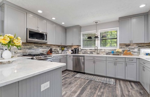 Valley House | Lake front Lake Harding home 30 min from Auburn & Columbus, 1.5 hrs from ATL