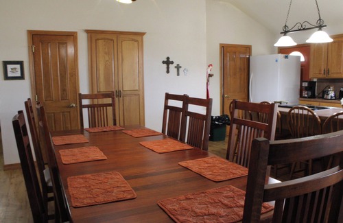 Florien House | Lake front property 3 bedroom with big back porch.