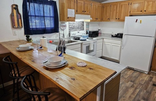 Longtown House | Lake fun and fishing!