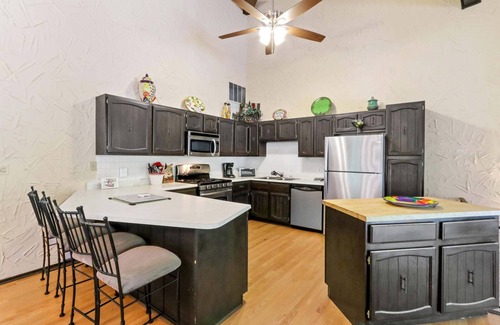 Fontana House | Lake Geneva Condo in Abbey Springs with a Golf Cart