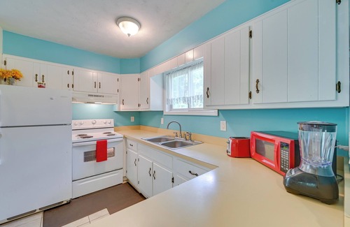 Lake George House | Lake George Getaway 3 Mi to Six Flags Great Escape