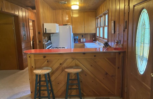 Crestline Cabin | Lake Gregory Getaway