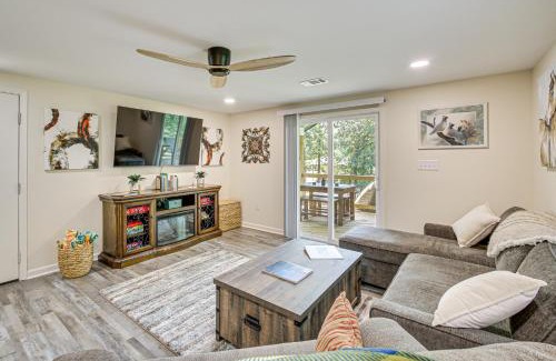 Rockwell House | Lake Hamilton Retreat with Kayaks and Spacious Yard!
