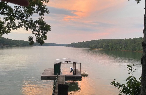 Reed Creek House | Lake Hartwell Cabin - Dock. Firepit. Private Boat Ramp. Secluded. Deep cove.