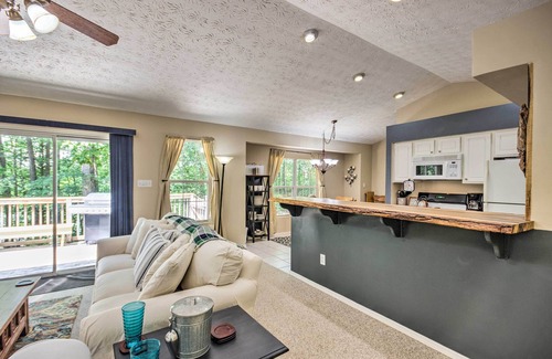 Westminster House | Lake Hartwell Home w/Private Dock - Near Clemson!